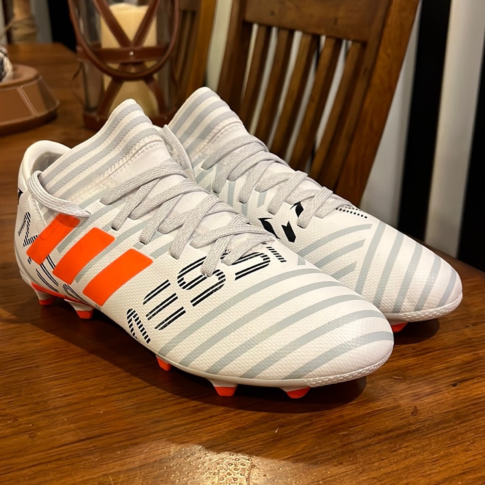 Adidas Nemeziz Messi 17.3 FG J Soccer cleats Shoe Youth Boys Junior BY2412 Sz 5